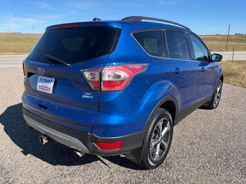 Used 2017 Ford Escape SE w/ Equipment Group 201A image 5