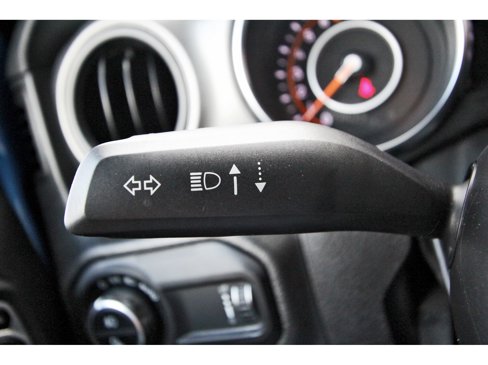 Used 2023 Jeep Gladiator Sport image 13