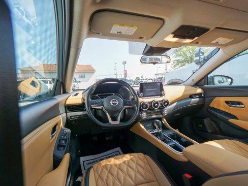 Used 2024 Nissan Sentra SV w/ SV Premium Package image 14