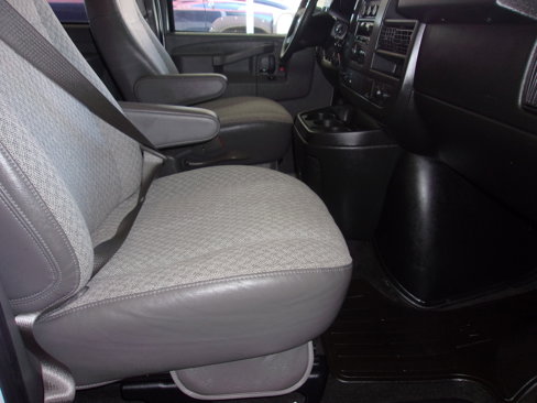 Used 2016 Chevrolet Express 3500 LT w/ LT Preferred Equipment Group image 29