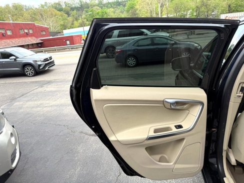 Used 2012 Volvo XC60 T6 image 20