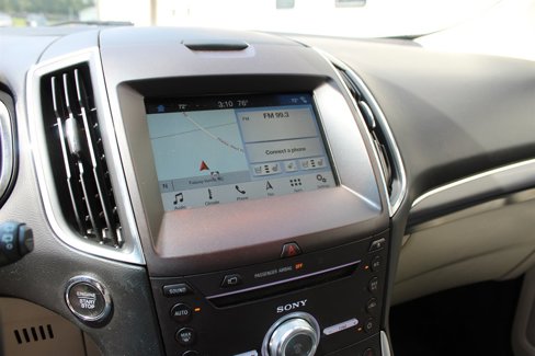 Used 2018 Ford Edge Titanium w/ Equipment Group 302A image 8