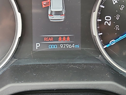 Used 2021 Toyota RAV4 XLE image 20