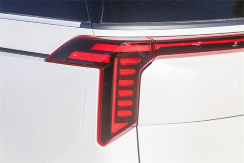 New 2026 Kia Carnival SX Prestige image 10