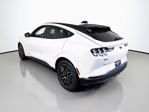 Certified 2025 Ford Mustang Mach-E Premium image 7