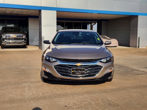 Certified 2024 Chevrolet Malibu LT image 3