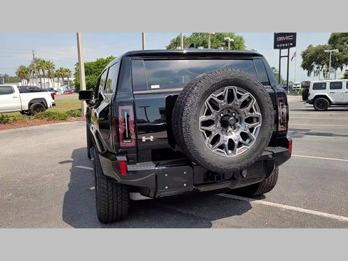 New 2025 GMC Hummer EV 3X image 18