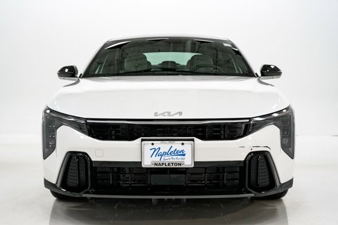 Used 2025 Kia K4 GT-Line image 4