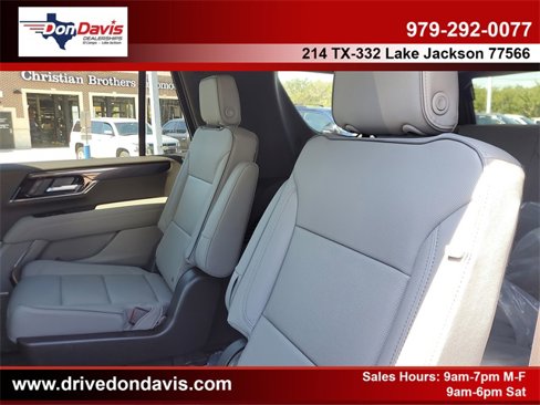 New 2026 GMC Yukon Elevation image 11