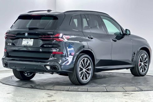 New 2026 BMW X5 xDrive40i w/ M Sport Package image 2