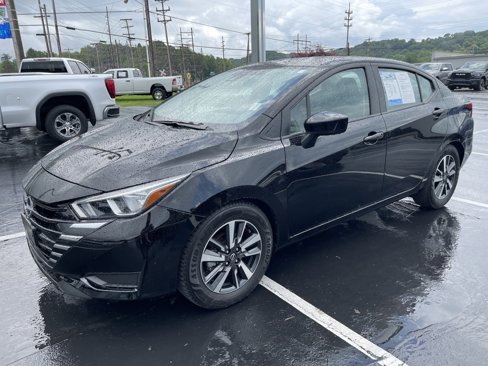 Used 2024 Nissan Versa SV image 2
