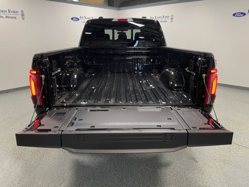 New 2025 Ford F150 Lariat w/ Equipment Group 502A High image 28