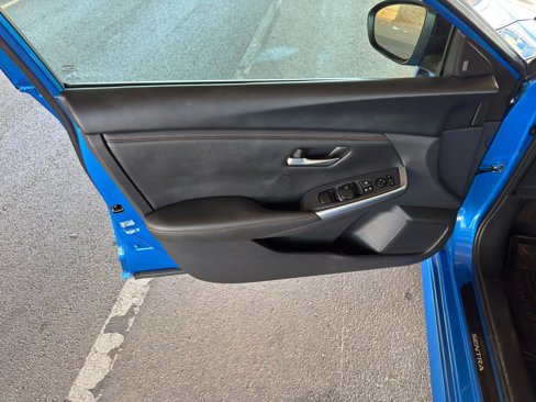 Used 2024 Nissan Sentra SR w/ Trunk Package image 10