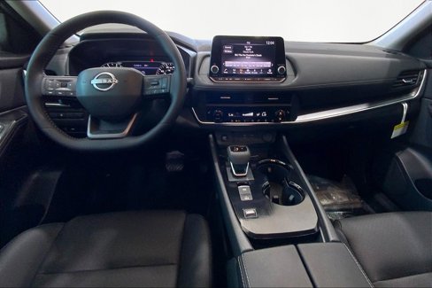 New 2026 Nissan Rogue SV image 7