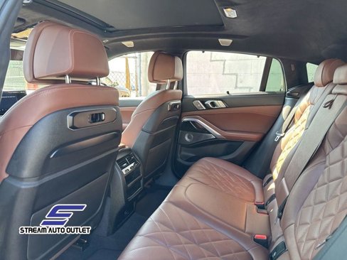 Used 2024 BMW X6 M60i w/ Dynamic Handling Package image 35
