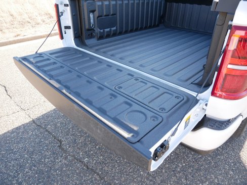 New 2025 RAM 1500 Limited w/ Body Color Bumper Group image 7