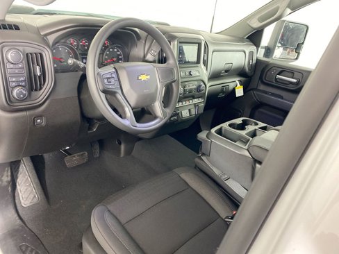 New 2025 Chevrolet Silverado 2500 Custom w/ Custom Value Package image 11