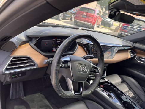 Certified 2023 Audi e-tron GT Prestige w/ Prestige Package image 8