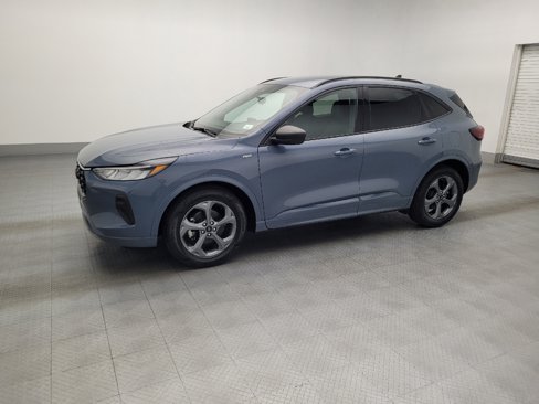 Used 2023 Ford Escape ST-Line image 2