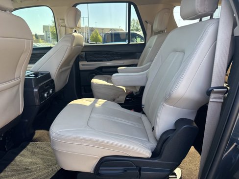 Used 2022 Ford Expedition Max Platinum image 35