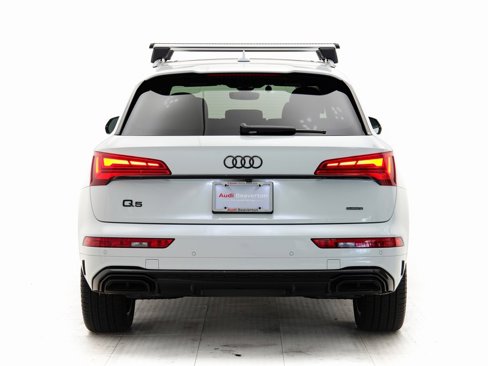 Used 2024 Audi Q5 e Premium Plus image 31