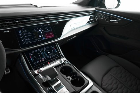 New 2025 Audi RS Q8 performance image 39