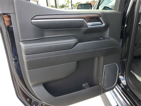 Certified 2023 GMC Sierra 1500 SLT w/ SLT Premium Plus Package image 20