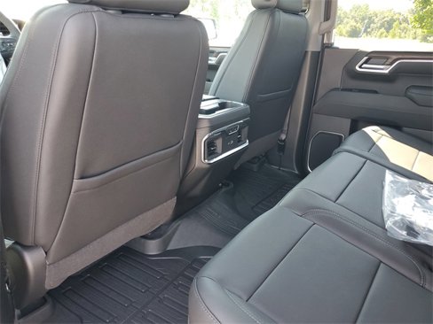 New 2026 GMC Sierra 1500 SLT w/ SLT Premium Plus Package image 22