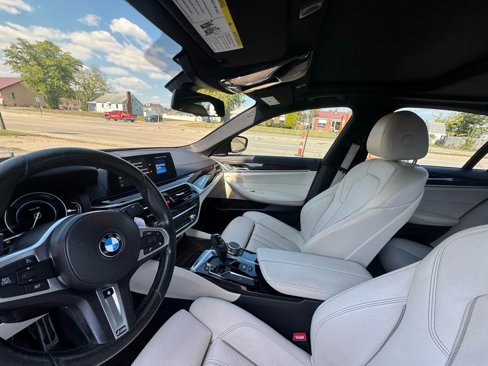 Used 2018 BMW 530i xDrive image 17