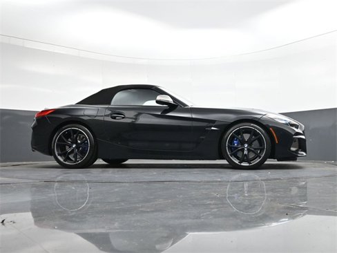 Used 2024 BMW Z4 M40i w/ Premium Package image 26