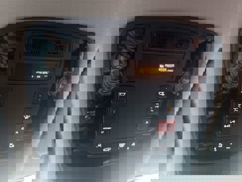 New 2026 Kia Carnival EX image 36