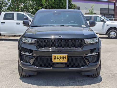 New 2025 Jeep Grand Cherokee Limited w/ Black Appearance Package image 8
