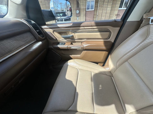 Used 2019 RAM 1500 Limited image 9
