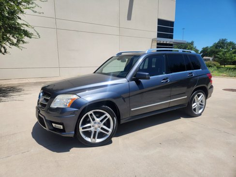 Used 2012 Mercedes-Benz GLK 350 4MATIC image 3