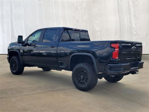 New 2025 Chevrolet Silverado 2500 ZR2 w/ Technology Package image 3