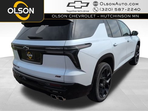New 2026 Chevrolet Traverse RS image 5