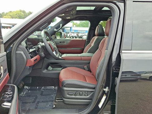 Used 2025 INFINITI QX80 Autograph image 17