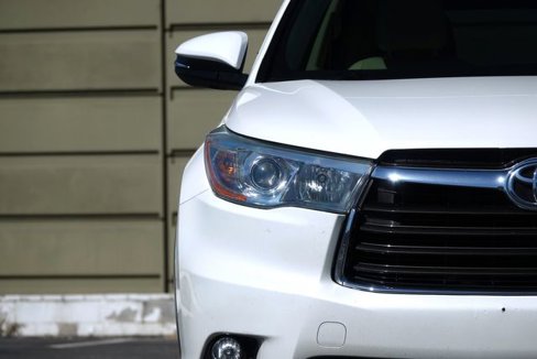 Used 2016 Toyota Highlander Limited image 5