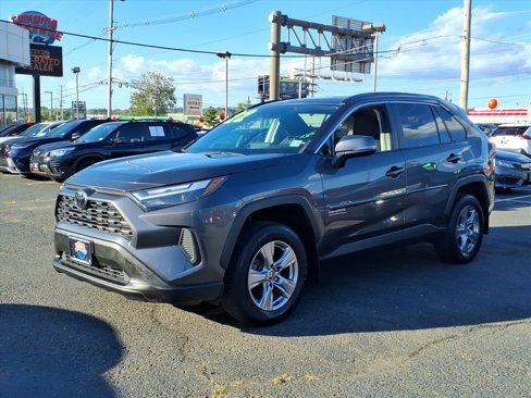 Certified 2022 Toyota RAV4 XLE image 3