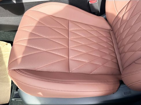 New 2025 Mitsubishi Outlander SEL image 24