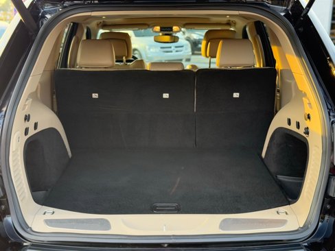 Used 2019 Jeep Grand Cherokee Limited image 12