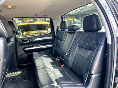 Used 2017 Toyota Tundra Platinum image 10