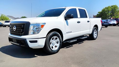 Used 2021 Nissan Titan S w/ S Utility Package image 3