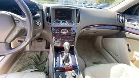 Used 2014 INFINITI Q60 Convertible w/ Premium Package image 12