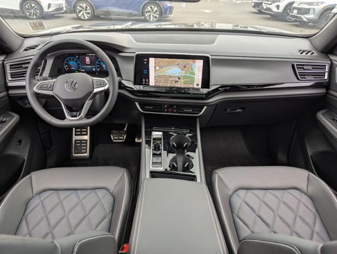 New 2026 Volkswagen Atlas Cross Sport SEL Premium R-Line image 25