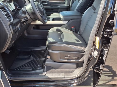 Used 2024 RAM 2500 Laramie image 11