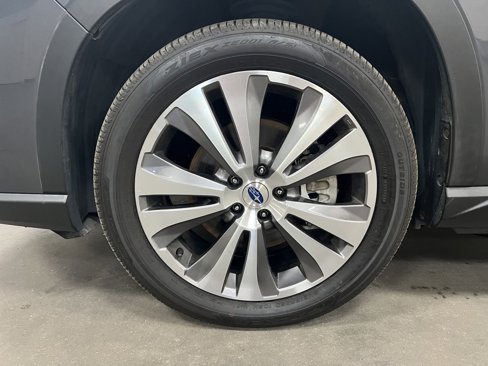 Used 2019 Subaru Ascent Limited image 15