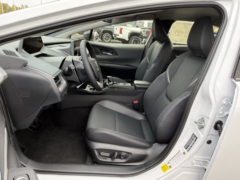 New 2026 Toyota Prius XLE image 8