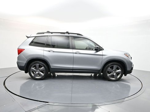 Used 2021 Honda Passport Touring image 8