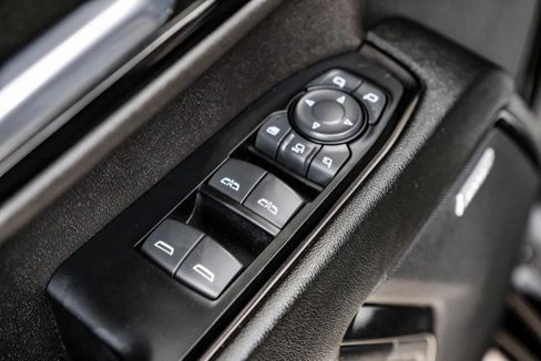 Used 2024 GMC Sierra 2500 AT4 w/ Technology Package image 38